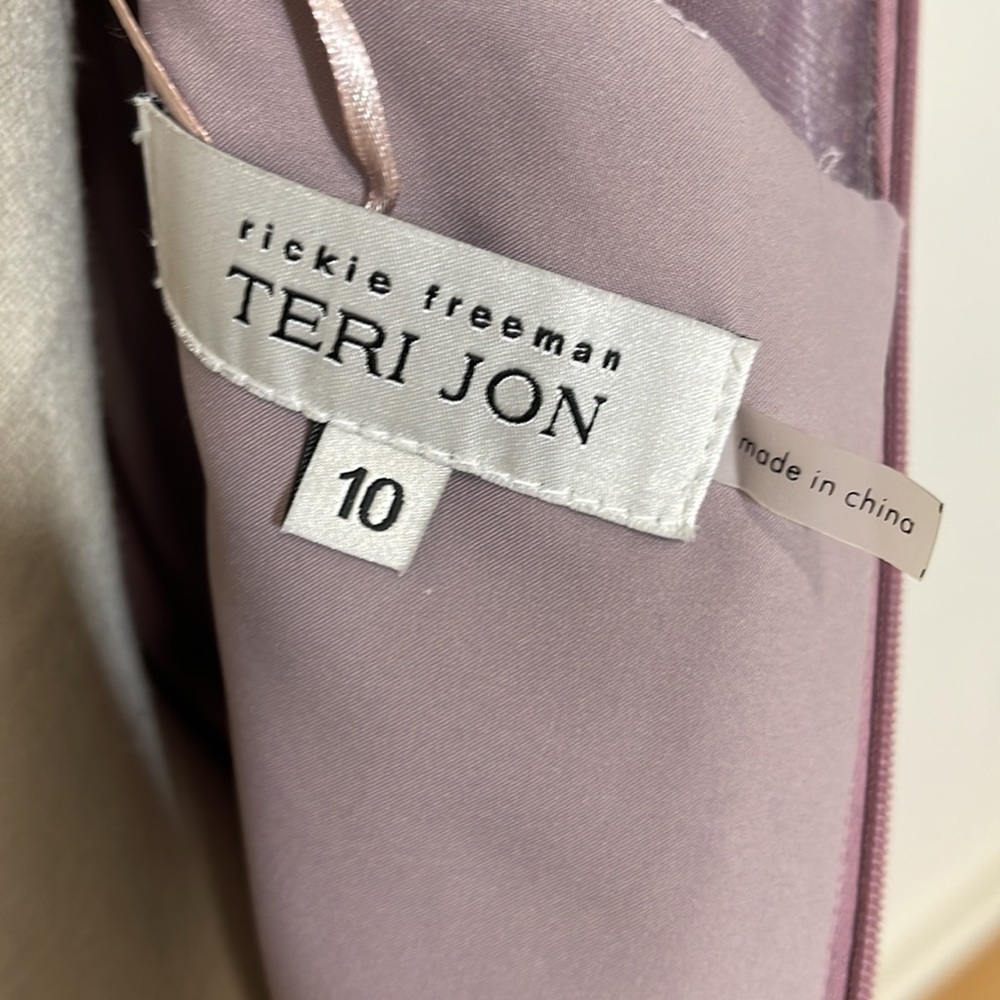 🔥 NWT Sequin Tulle Gown - Picture 9 of 10